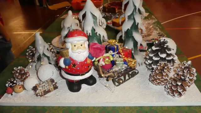 Adventsbazar 2018 (Foto: Gret Menzi) Adventsbazar 2018 — Weihnachtsmarkt (Foto: Gret Menzi)